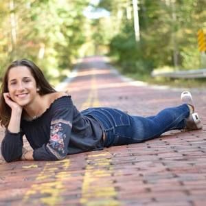 Meet your Posher, Jenna